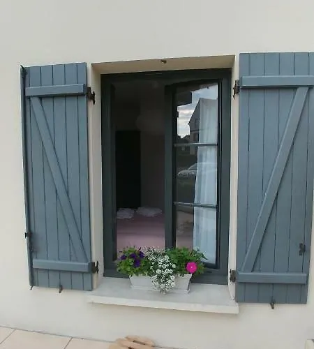 Escale A L Amiraute *